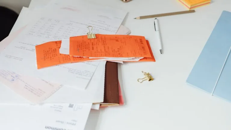 MEI precisa emitir nota fiscal em 2026? Saiba quando e como