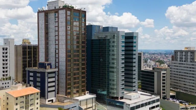 Detran MG 2026: Guia Completo de Serviços, CNH, IPVA e Licenciamento em Minas Gerais