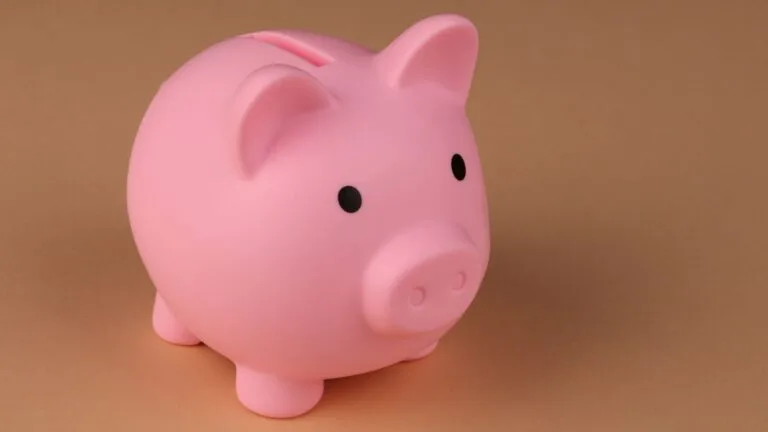 Antecipação do saque-aniversário do FGTS em 2026: como funciona, quem pode e quanto custa