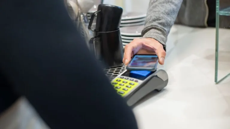 PicPay Paga Mesmo em 2026? Como Funciona e Como Ganhar Dinheiro